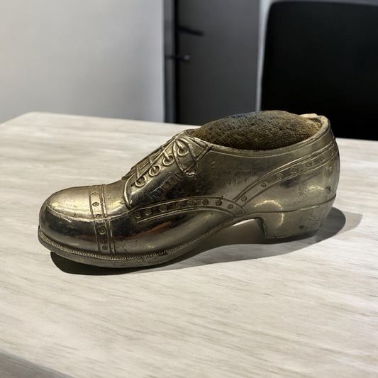 1930-50's Pincushion Oxford Shoe 4.5"